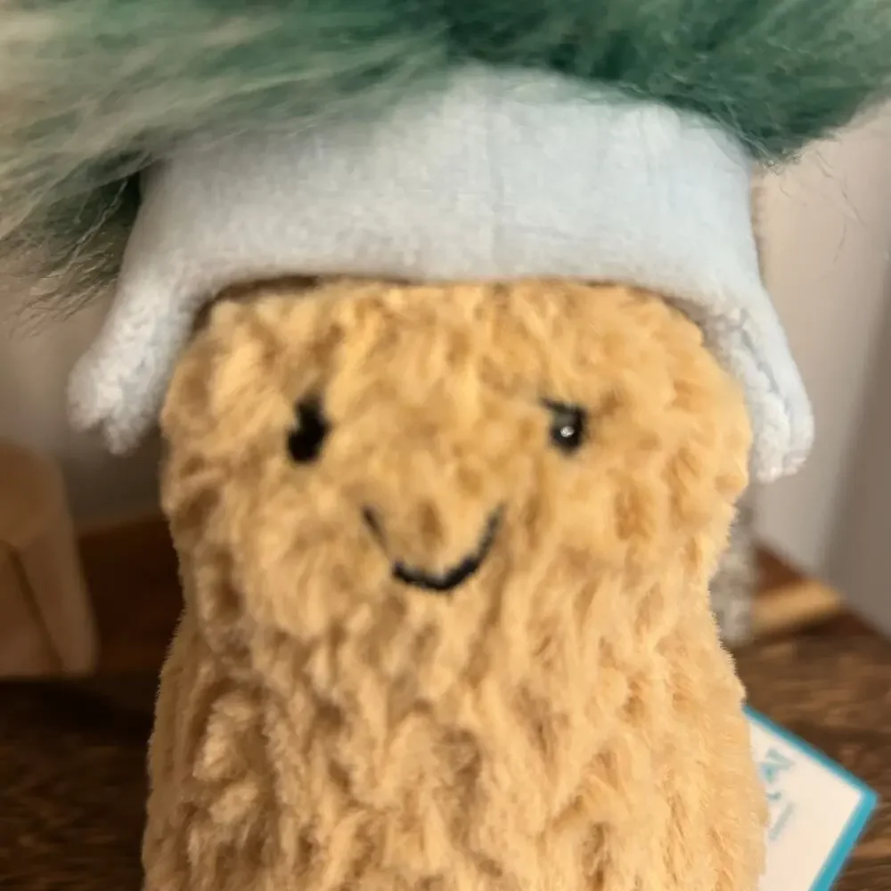 Jellycat Peanut NEW!  FAST SHIP Jellycat Amuseables Peanut Apres Ski Authentic